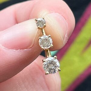 VTG 90’s Three Setting Cubic Zirconia Gold Tone Metal Bar Pendant